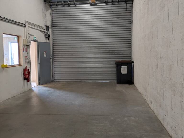 Local d'activité à louer CHAMBERY (73) 125 m² — photo 1