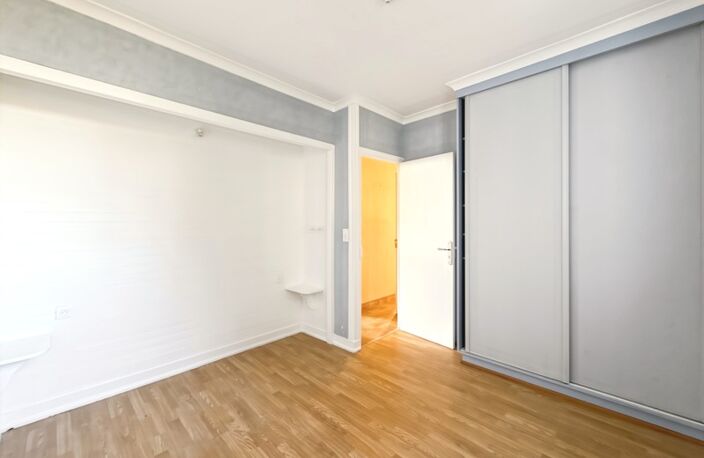 BATZ-SUR-MER / LE CROISIC – APPARTEMENT T4 78m² – 3 Chambres – PROCHE PLAGE & JARDINS — photo 4