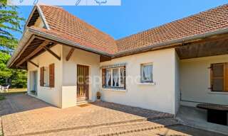 Maison 10 Pièces 202 m² à vendre à Louhans (71500)