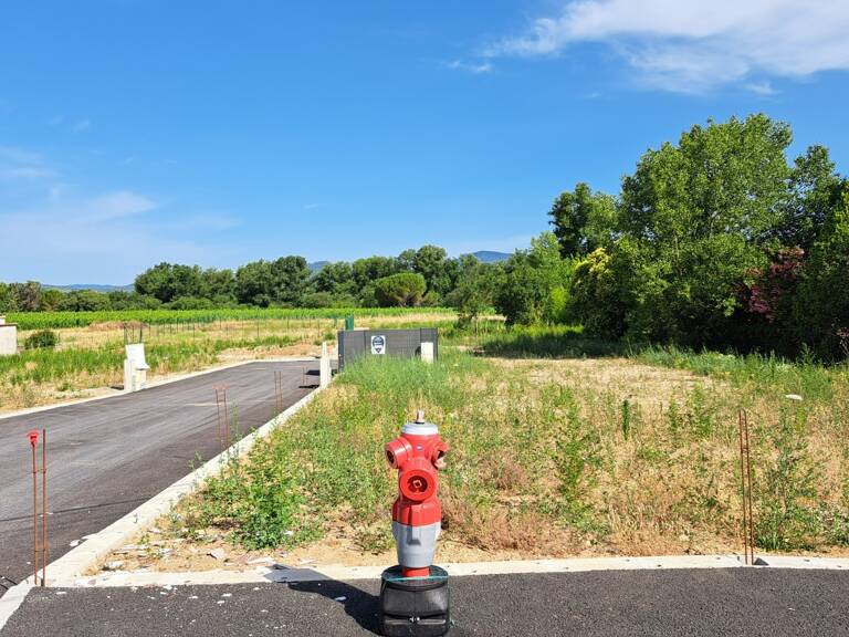 Terrain à bâtir-Gignac-Environnement privilégié limite de PLU — photo 1