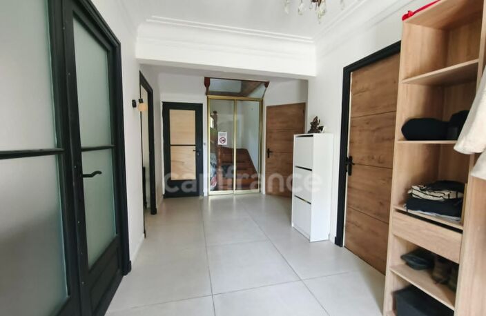 PROPRIÉTÉ DE CARACTÈRE AVEC ÉNORME POTENTIEL + Terrain 2200 M2 — photo 3