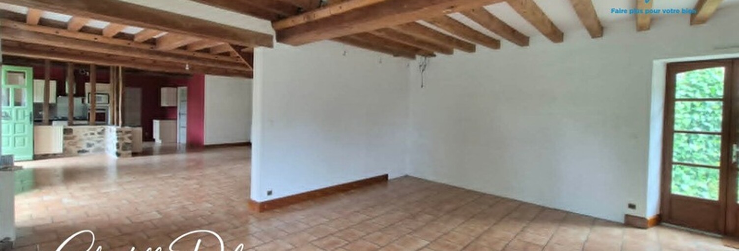 Maison 6 Pièces 181 m² à vendre à Saint-Jean-sur-Mayenne (53240)