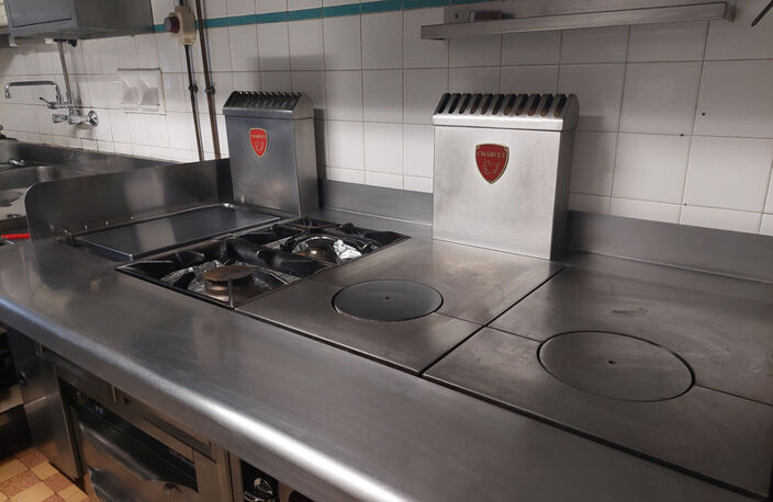 LE PETIT BORNAND LES GLIERES (74), À VENDRE – ENSEMBLE IMMOBILIER COMMERCIAL ET RÉSIDENTIEL — photo 4