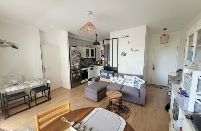 Appartement à vendre 3 pièces LA ROCHELLE (17) - 2 chambres, Terrasse, Place de parking privative — photo 5