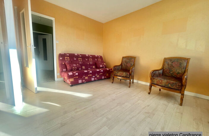 Appartement T4 de 82,76 m² – 2 balcons, garage et cave – La Grand-Croix — photo 5