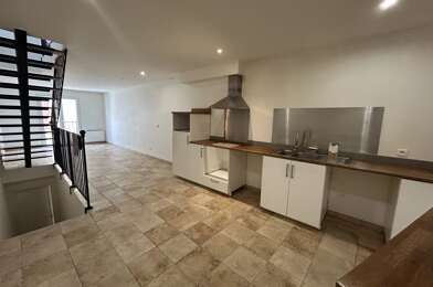 Maison 3 pièces 900 €