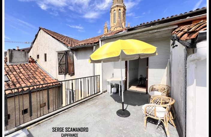 A vendre BOULOGNE SUR GESSE (31)- immeuble avec local professionel 65 m² et appartement 130 m² -2 chambres terrasse + local professionel 65 m² — photo 2