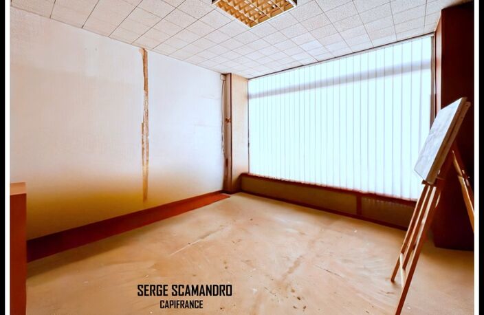 A vendre BOULOGNE SUR GESSE (31)- immeuble avec local professionel 65 m² et appartement 130 m² -2 chambres terrasse + local professionel 65 m² — photo 3