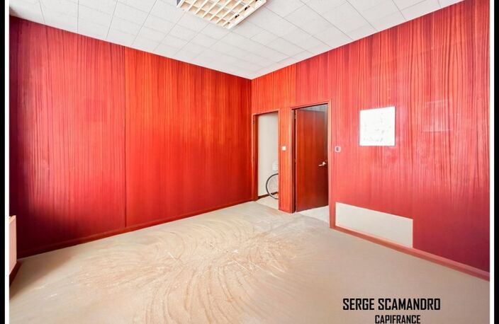 A vendre BOULOGNE SUR GESSE (31)- immeuble avec local professionel 65 m² et appartement 130 m² -2 chambres terrasse + local professionel 65 m² — photo 5