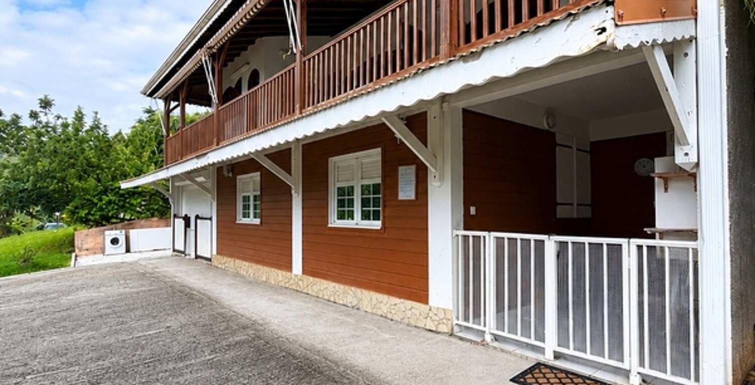 Maison à vendre 7 pièces DUCOS (972) — photo 1