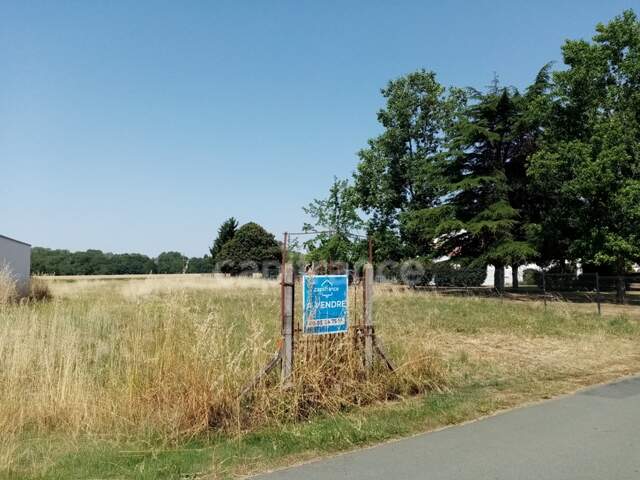 Les Magnils-Reigniers (Vendée), TERRAIN A AMÉNAGER de 1100 m² — photo du bien