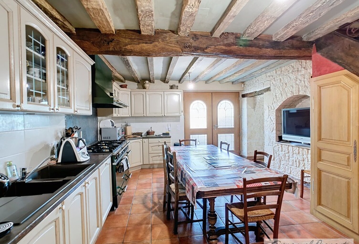 Dpt Loir et Cher (41), à vendre CELLE maison P10 de 210 m² - Terrain de 1 211,00 m² — photo 1
