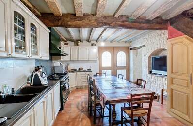 Dpt Loir et Cher (41), à vendre CELLE maison P10 de 210 m² - Terrain de 1 211,00 m² — photo du bien