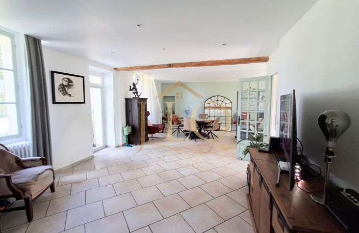 Villa Alleni - Ancien presbytère de 180m², 5 chambres, terrain paysagé de 1 800m² - Allainville (78) — photo 3