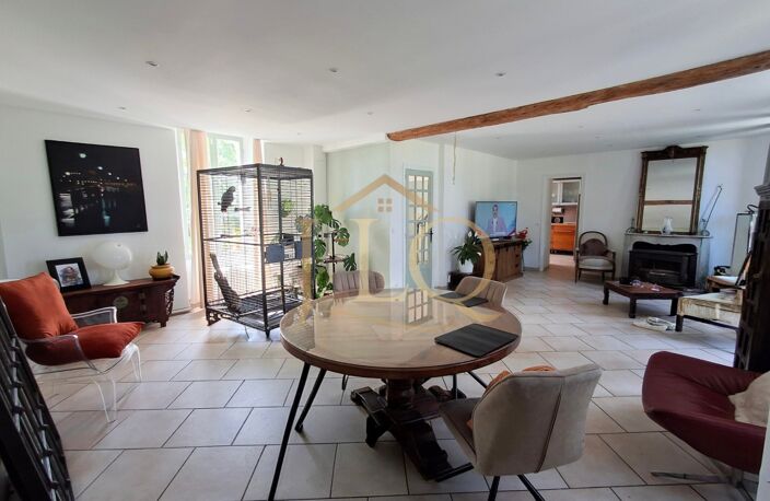 Villa Alleni - Ancien presbytère de 180m², 5 chambres, terrain paysagé de 1 800m² - Allainville (78) — photo 4