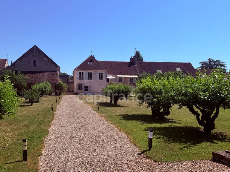 Maison à vendre 6 pièces ESCOLIVES SAINTE CAMILLE (89) de 211 M2 chambres Cave Dépendances  Terrain  Étang — photo 1