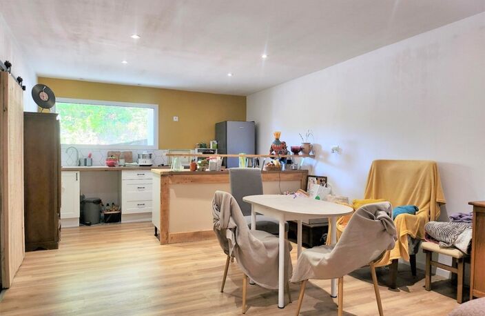 Maison de plain pied à rénover en partie - 3 pièces - avec jardin et dépendances - à MONTAIGU DE QUERCY (82) — photo 5