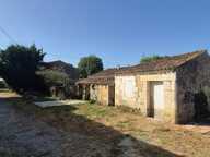 Maison charentaise à rénover avec nombreuses dépendances – Archingeay 17380 — photo 4