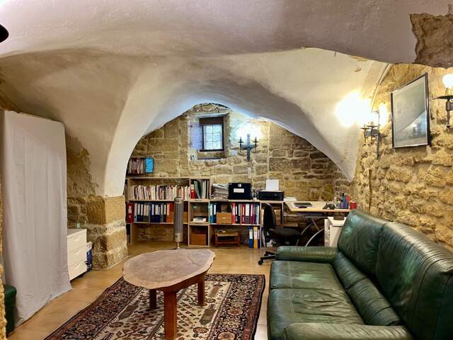 Maison de village en pierre – 101 m² – cœur de Remoulins — photo du bien