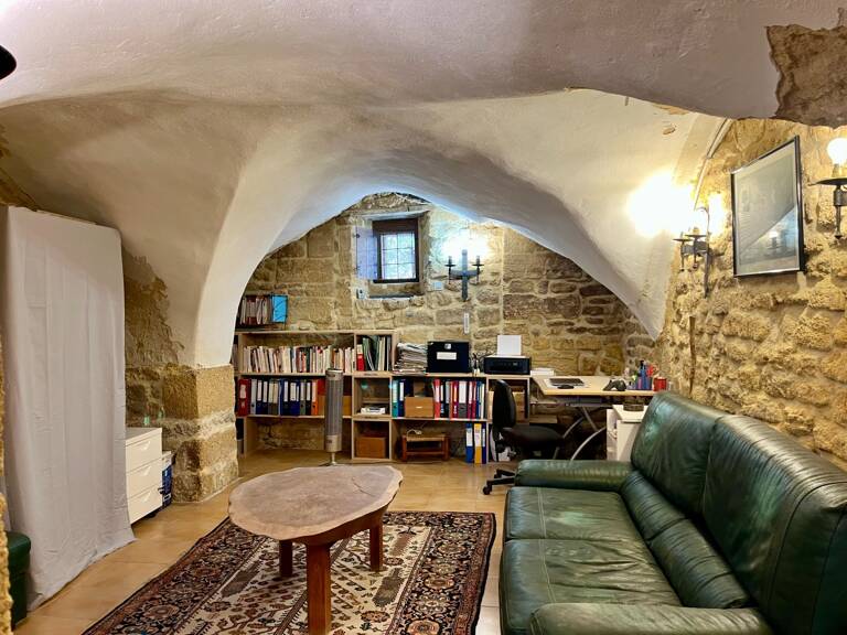 Maison de village en pierre – 101 m² – cœur de Remoulins — photo 1