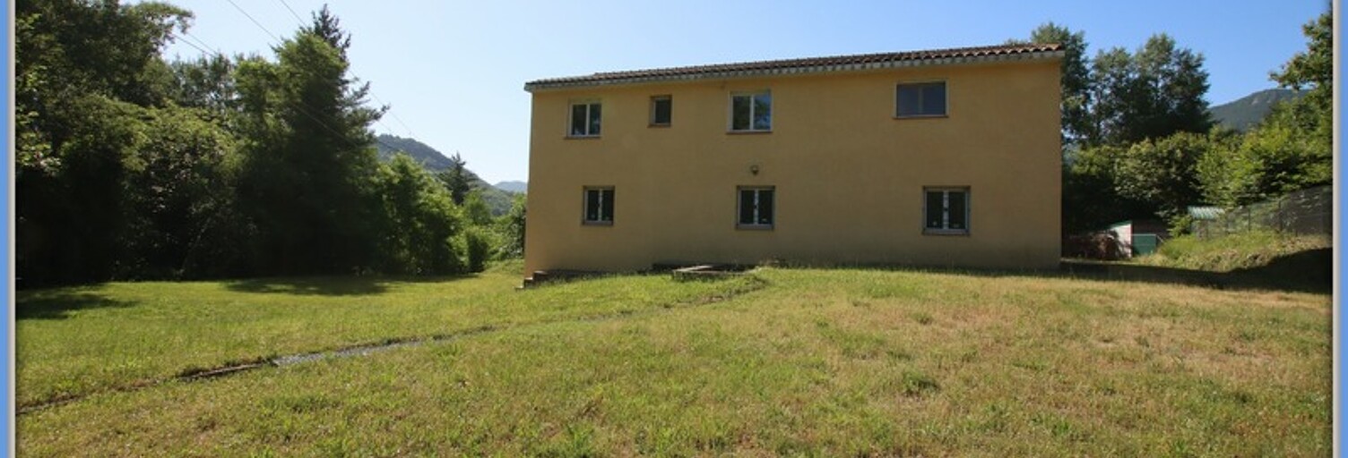 Maison 5 Pièces 129 m² à vendre à Saint-Laurent-de-Cerdans (66260)