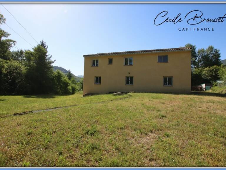 Belle villa de 2002 avec grand terrain et grand garage  SAINT LAURENT DE CERDANS (66) — photo 1