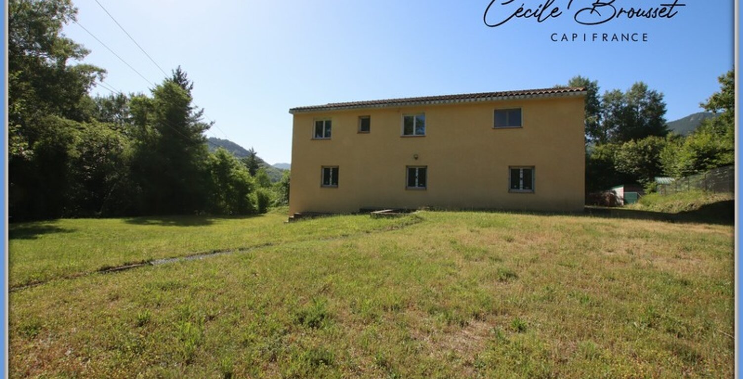 Belle villa de 2002 avec grand terrain et grand garage  SAINT LAURENT DE CERDANS (66) — photo 1