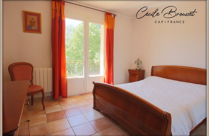 Belle villa de 2002 avec grand terrain et grand garage  SAINT LAURENT DE CERDANS (66) — photo 4