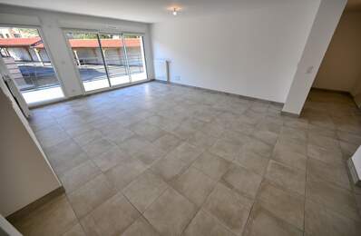 Découvrez ce superbe appartement 4 pièces avec terrasse - élégant, lumineux et convivial ! — photo du bien
