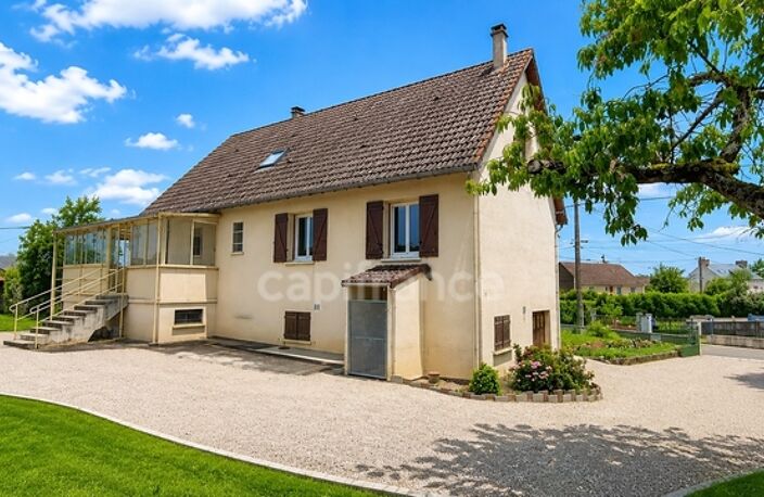 Virginie MASSON Capifrance vous présente Maison familiale 136 m² – 4 chambres – Sous-sol complet – Terrain de 1 692 m² — photo 3