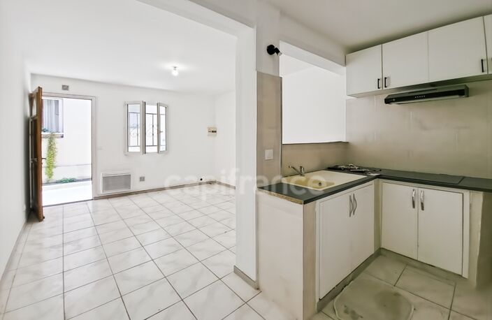 Maison à vendre 3 pièces ARLES (13) — photo 4
