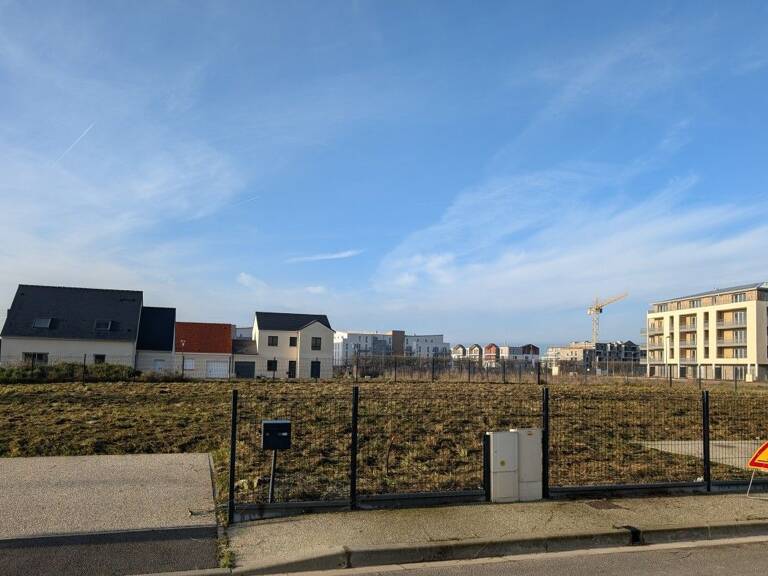 Terrain à bâtir de 419 m² à LUCE (28) — photo 1