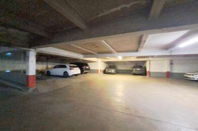 Garage  93 €