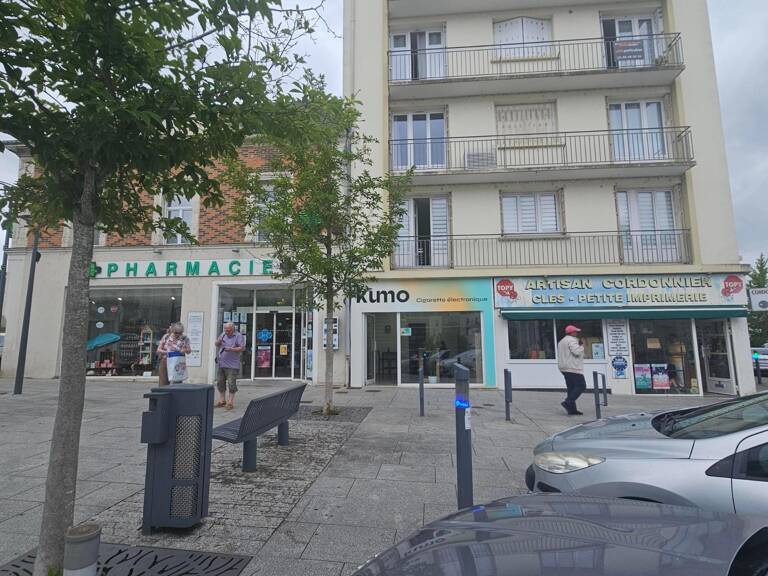 Commerce  25 m² — photo 1
