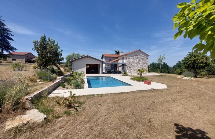 Vente maison 5 pièces 160 m² Montbrison (42600) — photo 4