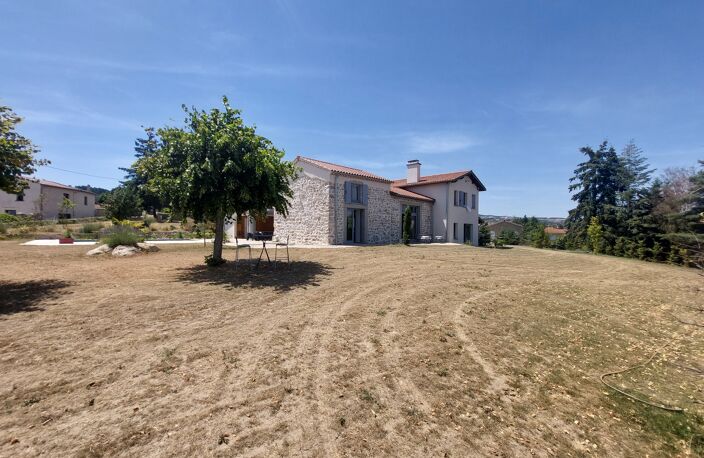Vente maison 5 pièces 160 m² Montbrison (42600) — photo 3