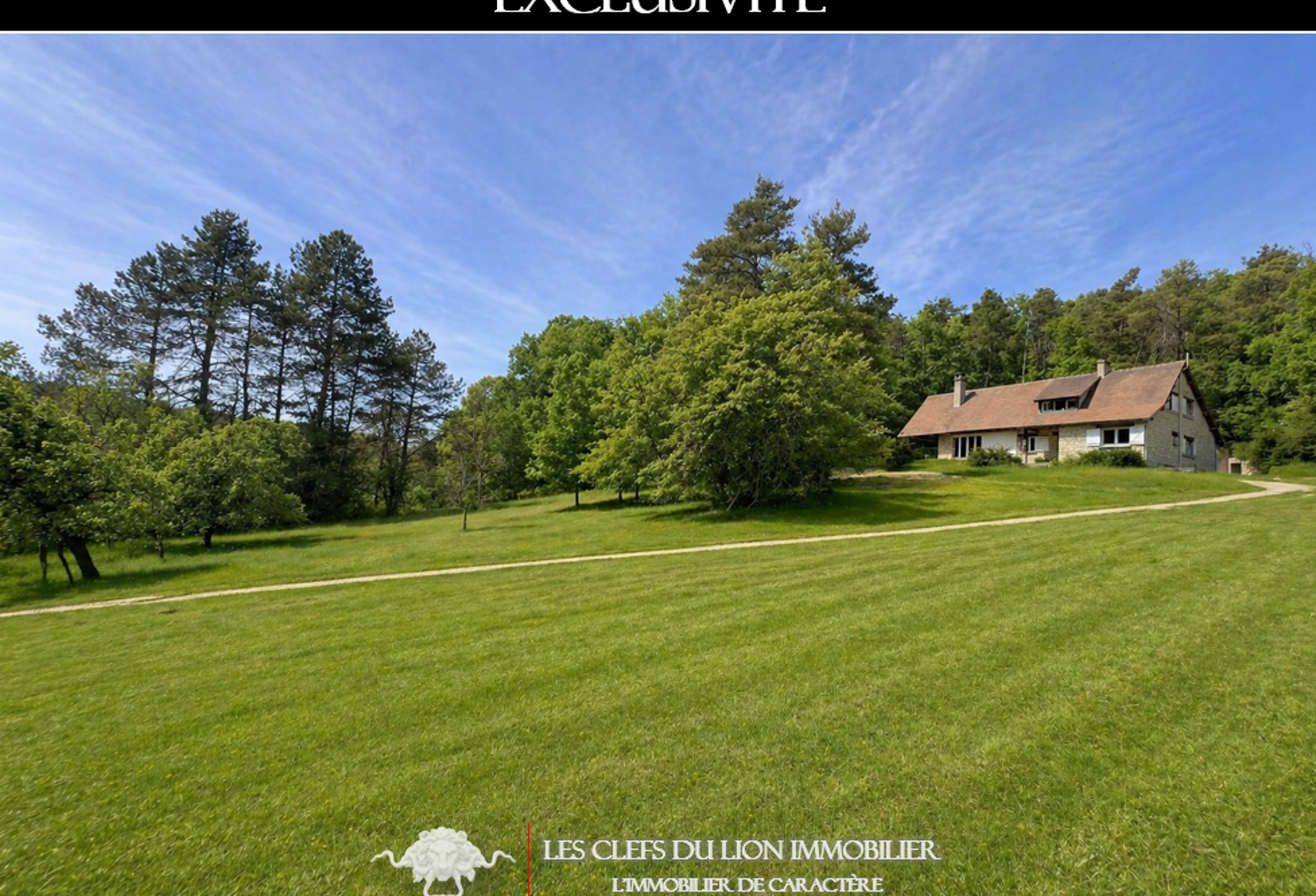 MAISON D'ARCHITECTE EN LISIÉRE DE FORÊT — photo 1