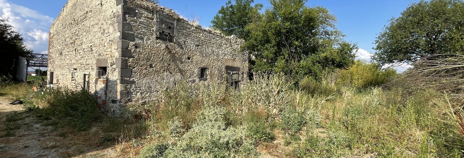 Terrain  8868 m² à vendre à Saint-Ignat (63720)
