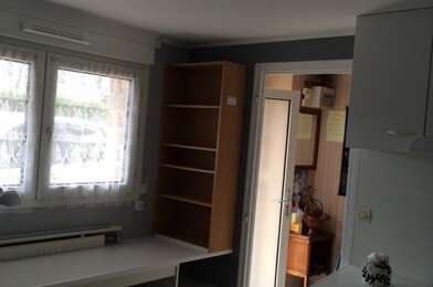 Appartement 1 pièces 290 €