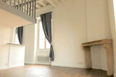 Appartement 2 pièces 743 €