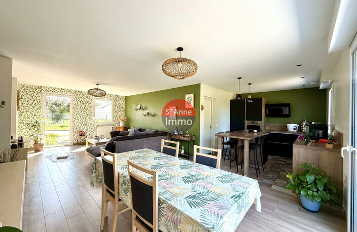 VRELY - PAVILLON INDIVIDUELLE - 106m2 - PLAIN PIED - 3 CHAMB — photo 2