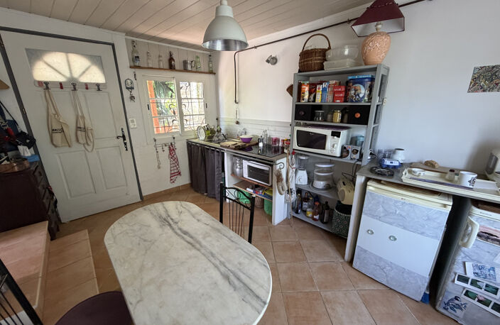 Maison individuelle atypique avec jardin et grandes terrasse — photo 5