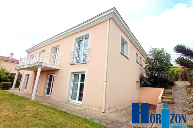 Maison 8 pièces 530000 €