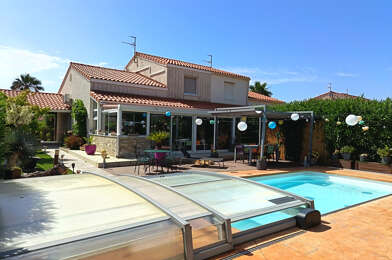 Maison 4 pièces 445000 €