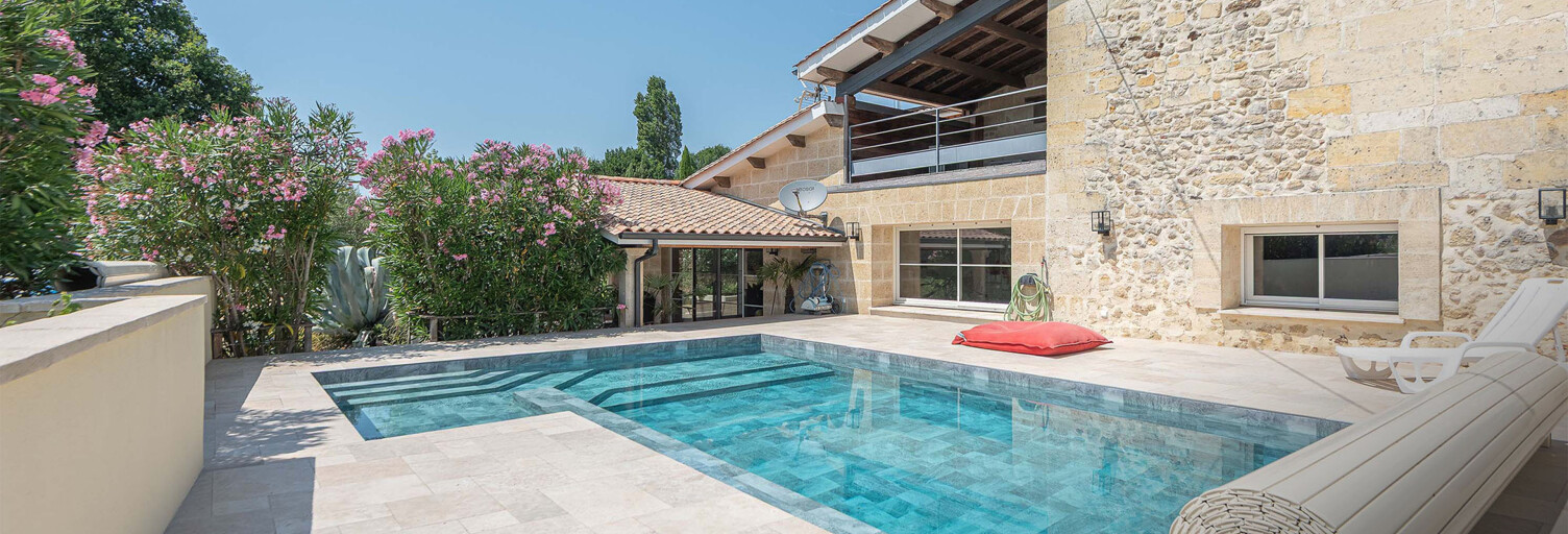 Maison 8 Pièces 314 m² à vendre à Créon (33670)