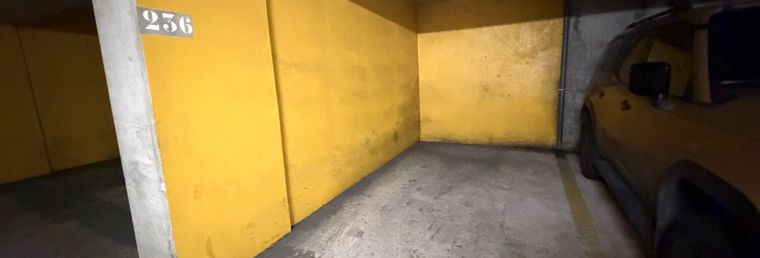 Garage  11 m² à vendre à Beausoleil (06240)