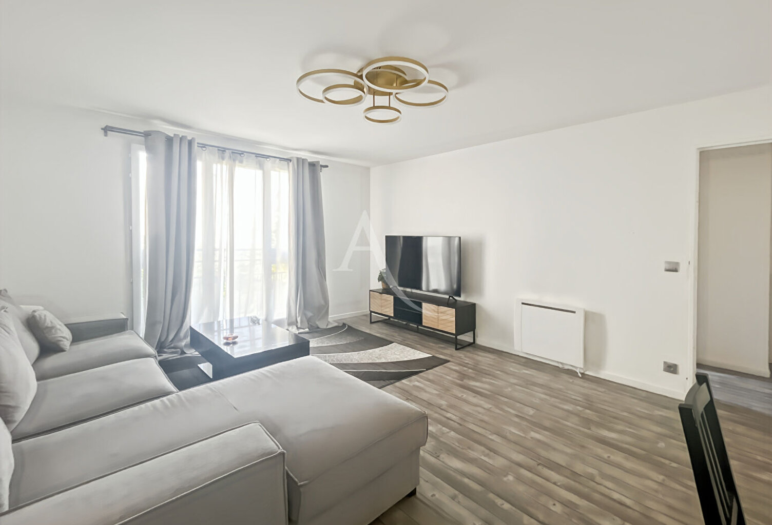 EXCLUSIVITÉ  APPARTEMENT 3 PIÈCES EN PARFAIT ÉTAT — photo 1