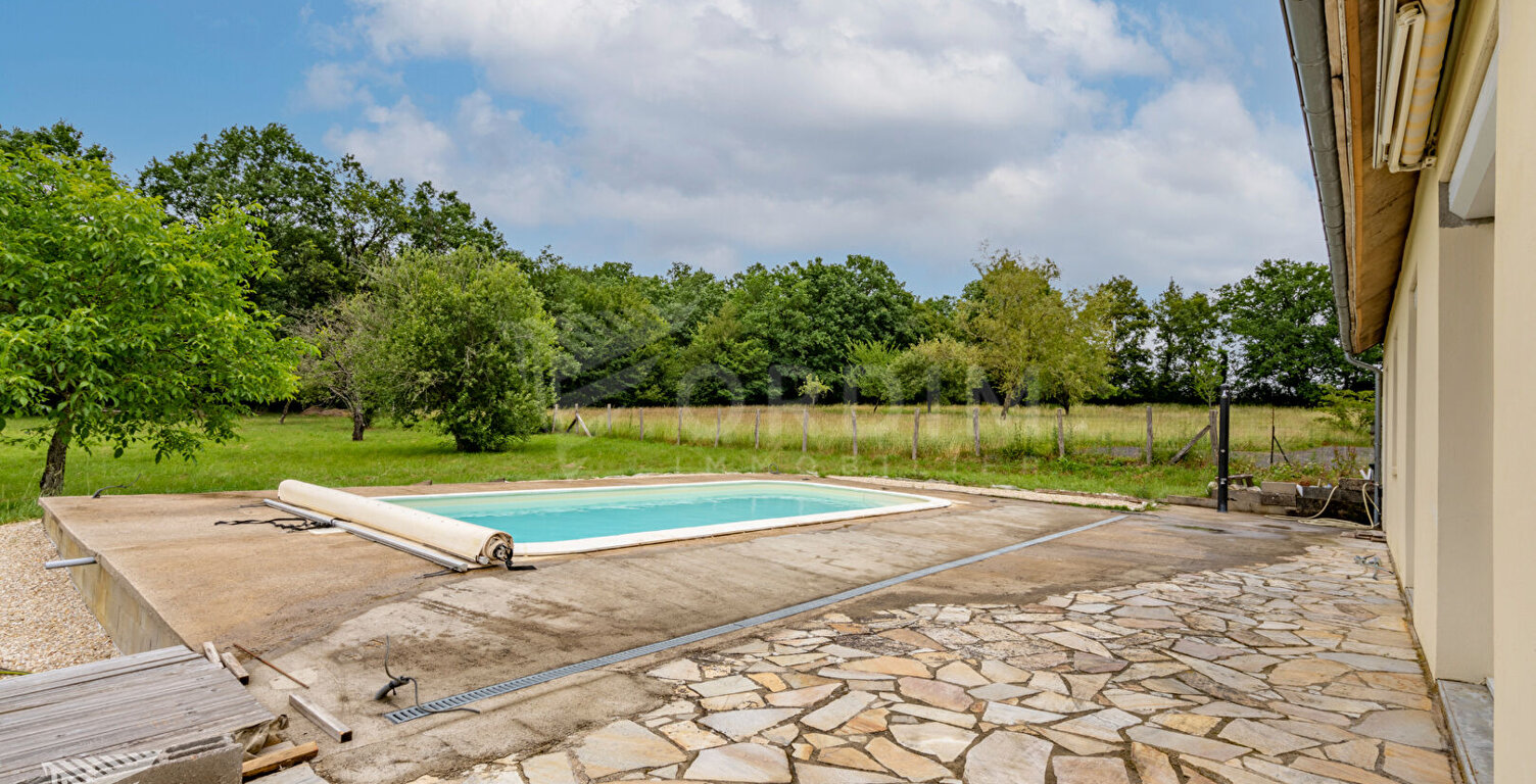 Maison plain-pied 102 m² avec piscine chauffée ? terrain 2 083 m² — photo 1