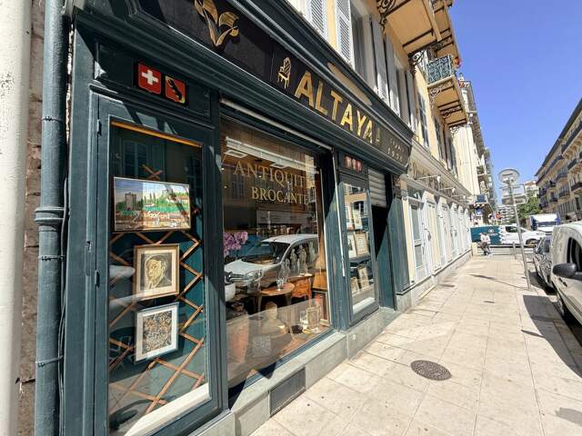 Droit au bail Agence immobilière, Antiquaire, Bureaux, Mobilier, — photo du bien