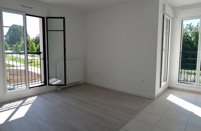 Appartement type 2 avec cave et parkings — photo 2